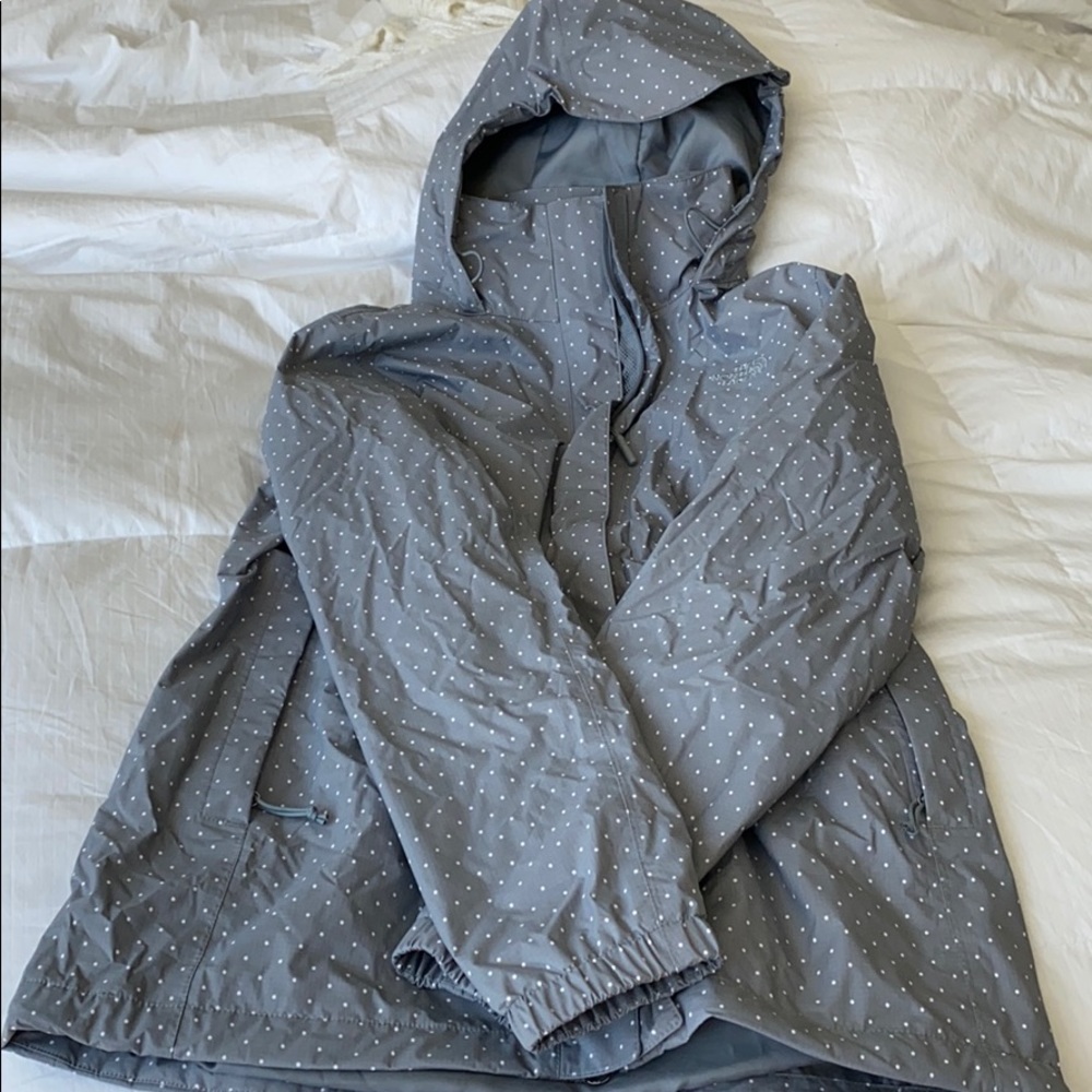 NWOT North Face Gray polka dot rain jacket M